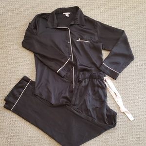 Victoria's Secret Intimates & Sleepwear - Victoria's secret black pajama set Victoria's Secret Intimates & Sleepwear - Victoria's secret black pajama set
